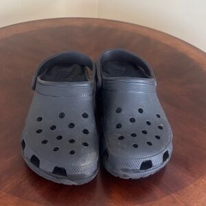 CROCS Classic Clog in Black